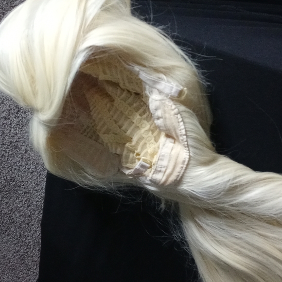 wig - Picture 6 of 8